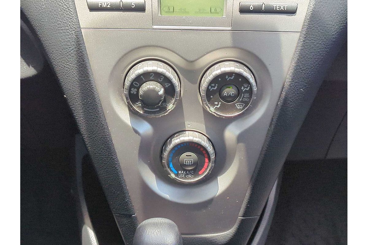 2010 Toyota Yaris