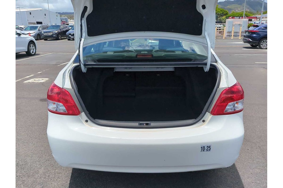 2010 Toyota Yaris
