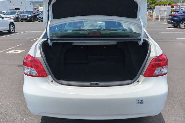 2010 Toyota Yaris