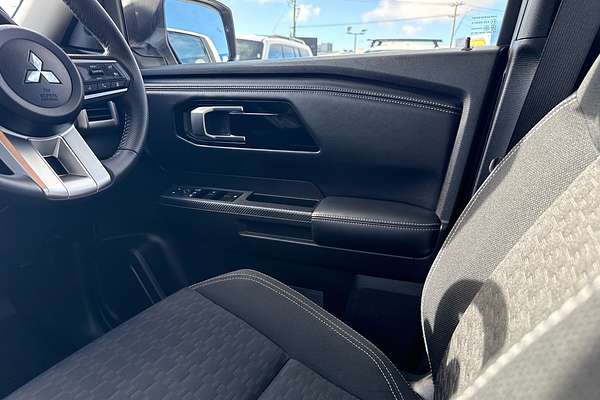 2024 Mitsubishi Triton GLS MV 4X4