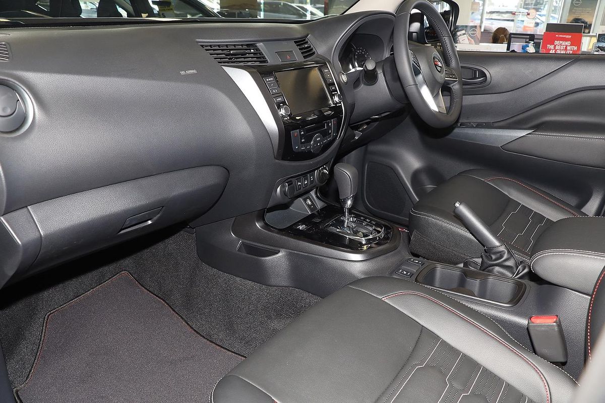 2024 Nissan Navara PRO-4X Warrior D23 4X4