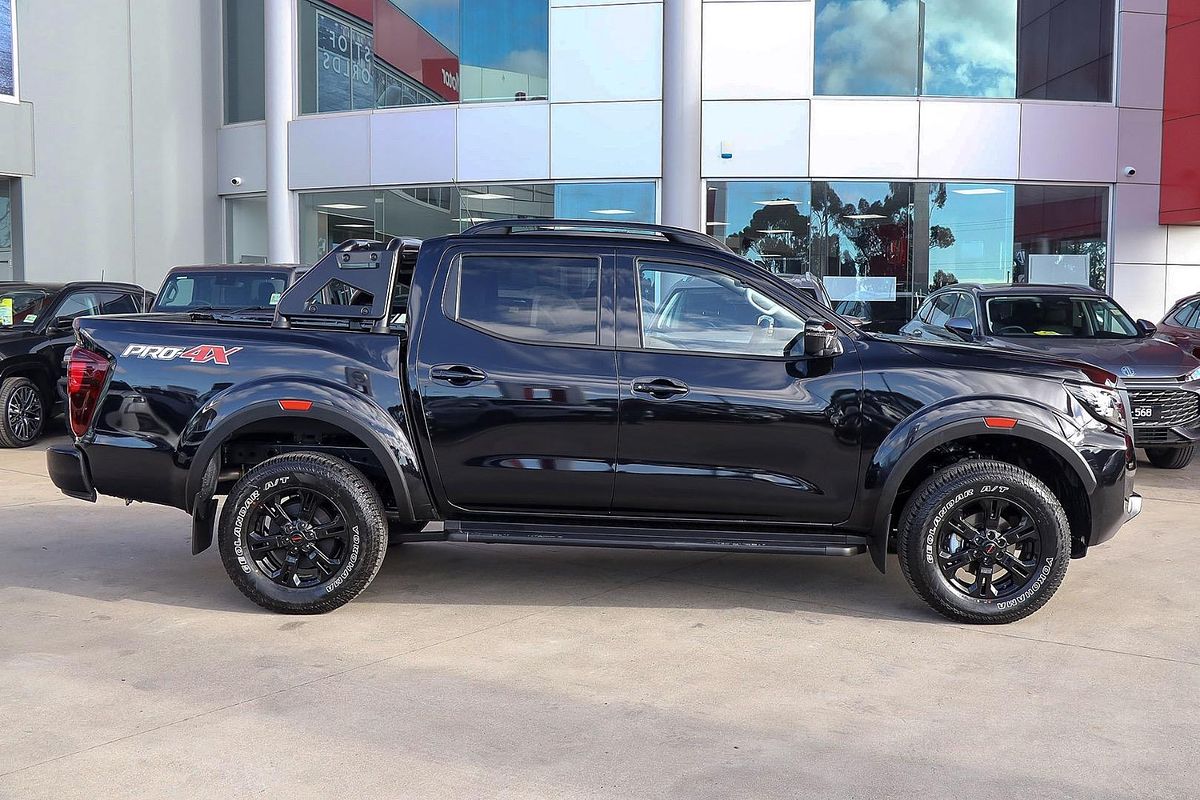 2025 Nissan Navara PRO-4X D23 4X4