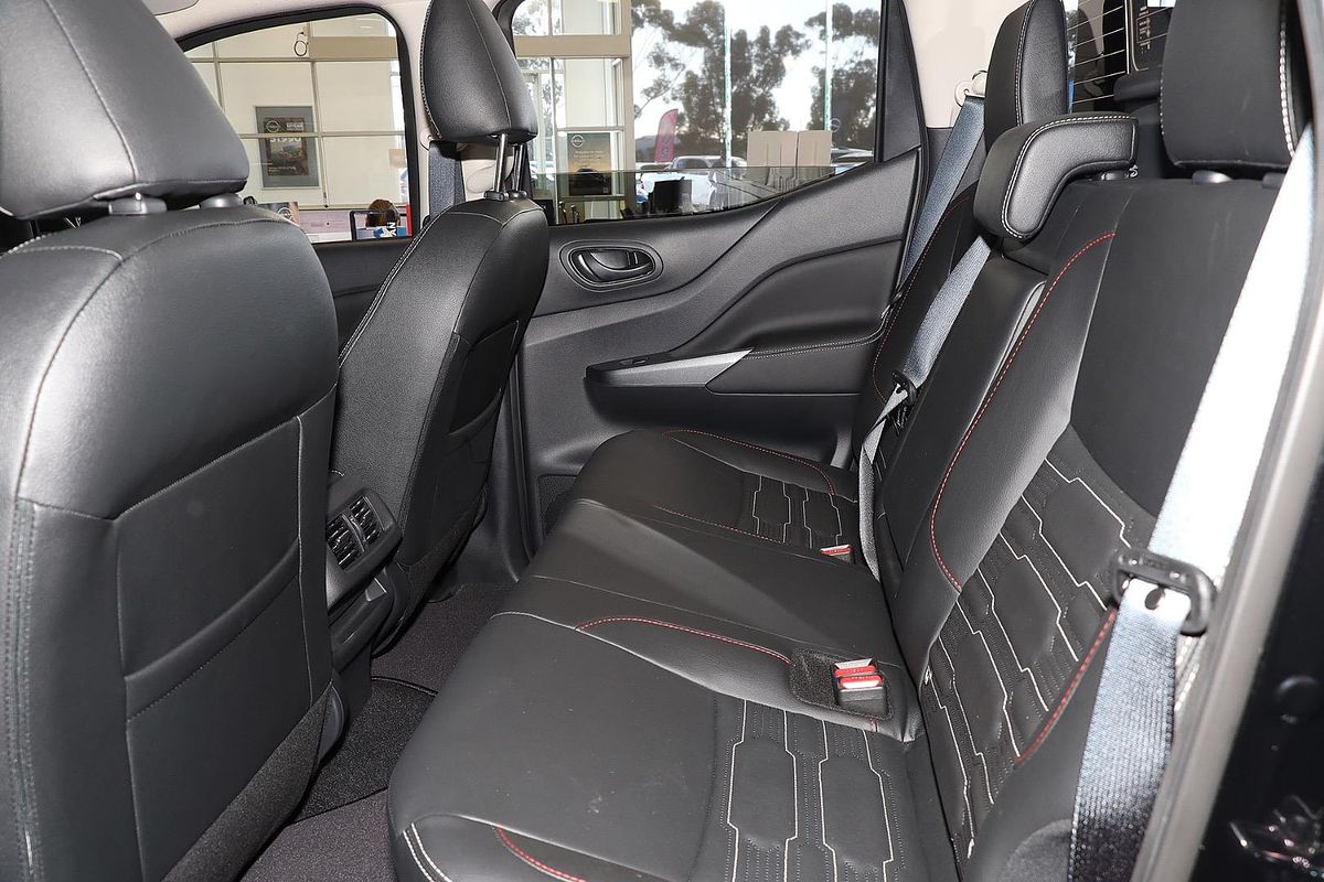 2024 Nissan Navara PRO-4X Warrior D23 4X4