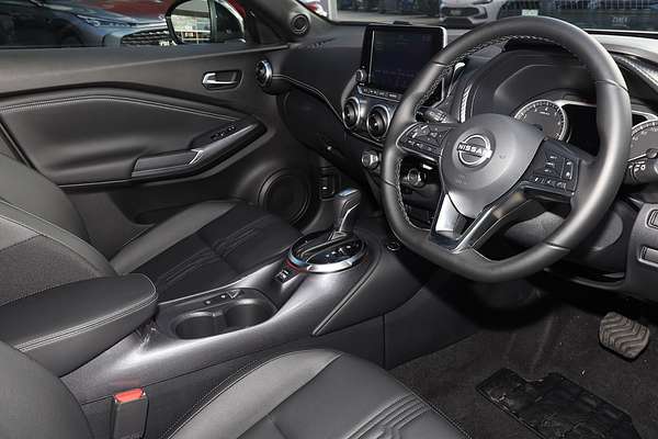 2023 Nissan JUKE ST-L F16