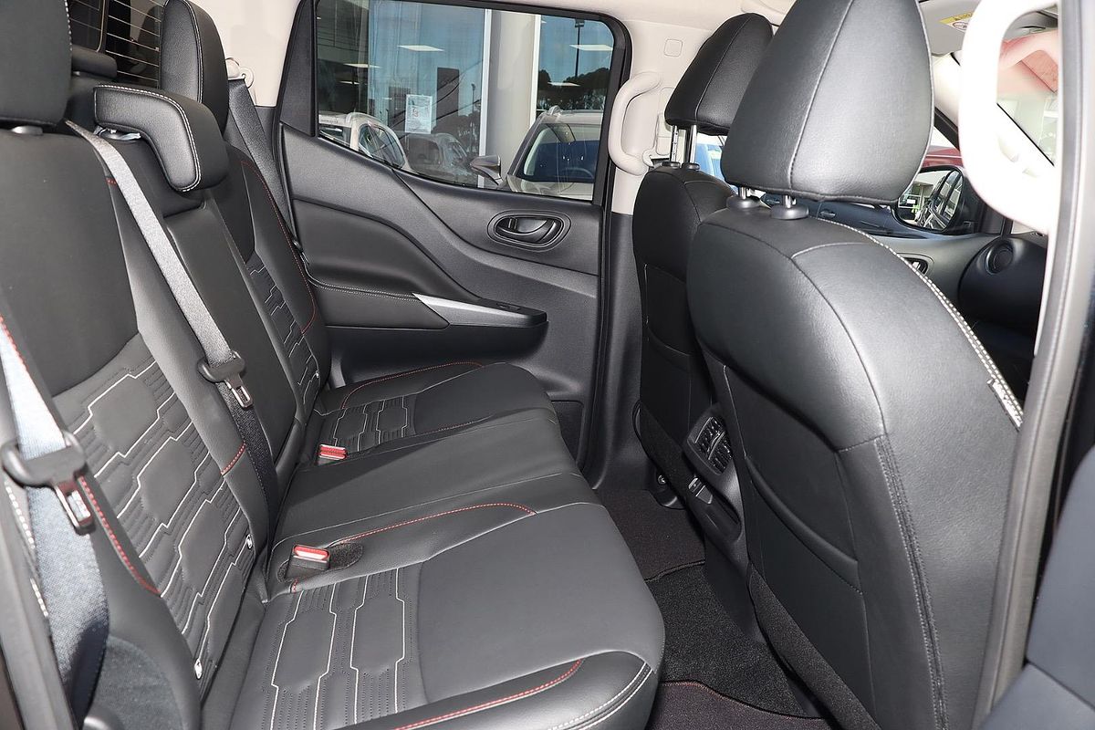 2025 Nissan Navara PRO-4X D23 4X4