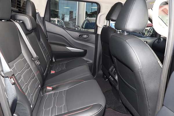 2025 Nissan Navara PRO-4X D23 4X4