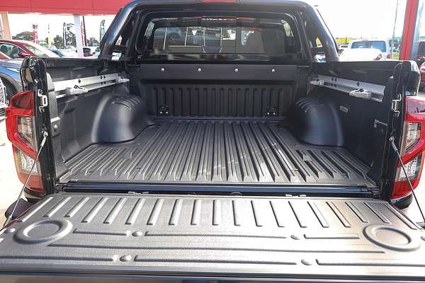 2025 Nissan Navara PRO-4X D23 4X4