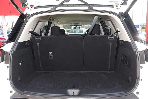 2025 Nissan Pathfinder ST-L R53