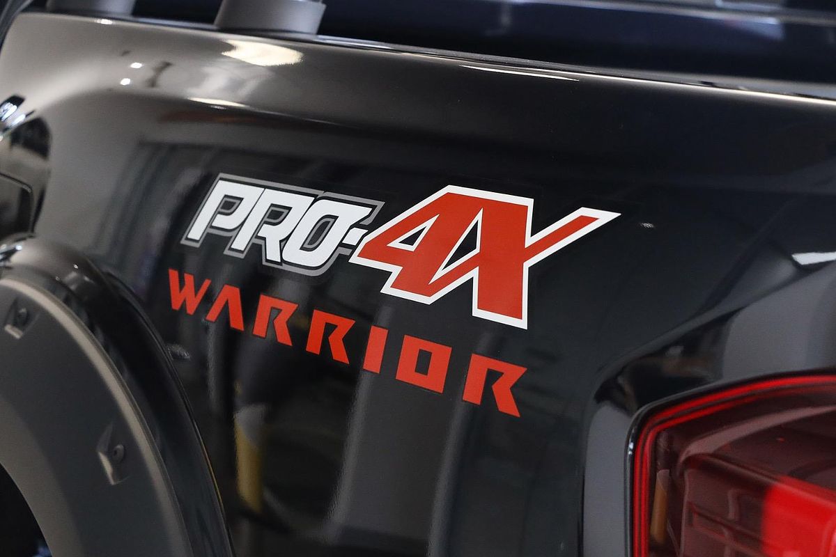 2024 Nissan Navara PRO-4X Warrior D23 4X4