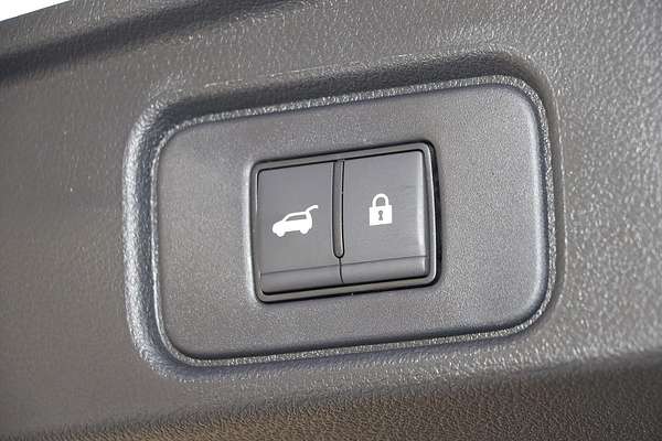 2025 Nissan Pathfinder ST-L R53