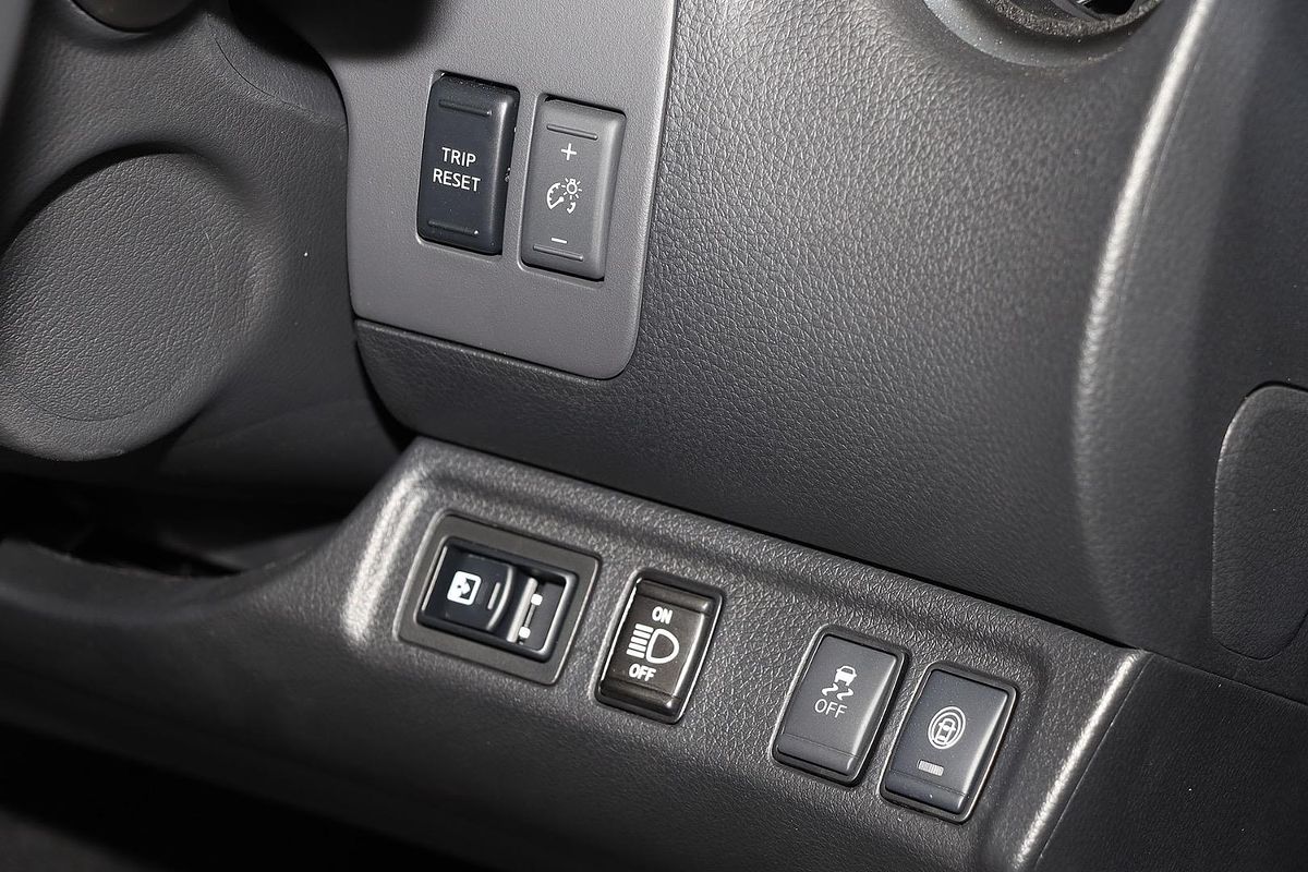 2024 Nissan Navara PRO-4X Warrior D23 4X4
