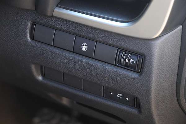 2024 Nissan X-TRAIL ST T33