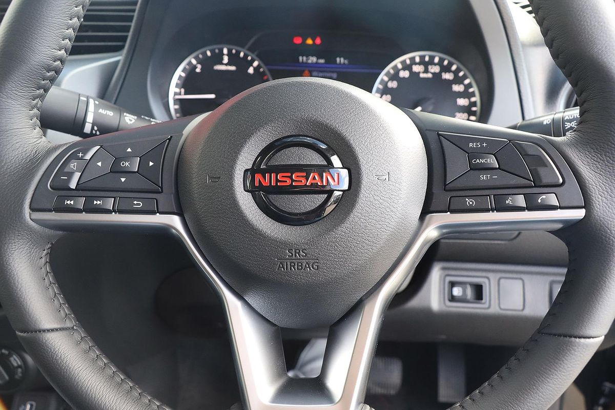 2025 Nissan Navara PRO-4X D23 4X4