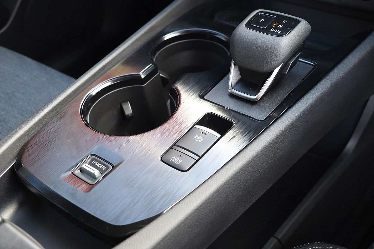 2024 Nissan X-TRAIL ST T33