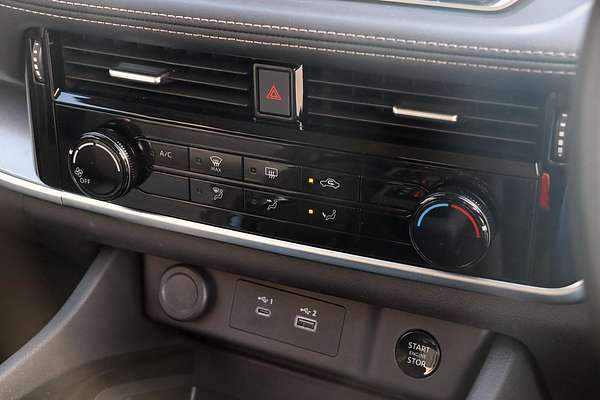2024 Nissan X-TRAIL ST T33