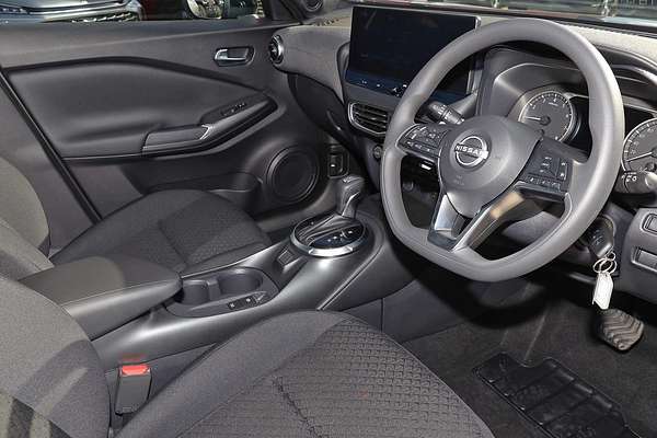 2024 Nissan JUKE ST+ F16