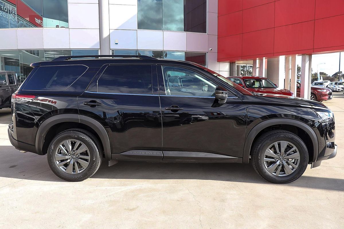 2025 Nissan Pathfinder ST-L R53