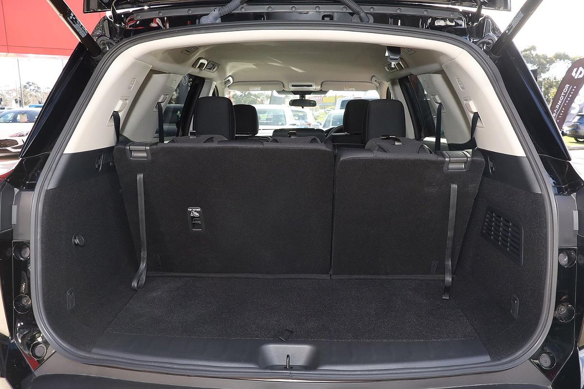 2025 Nissan Pathfinder ST-L R53