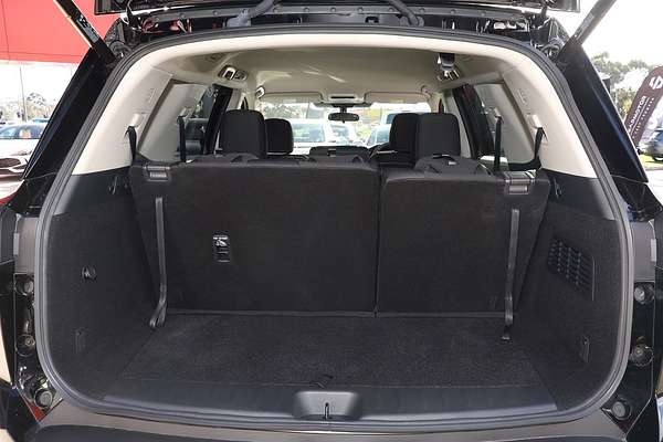 2025 Nissan Pathfinder ST-L R53