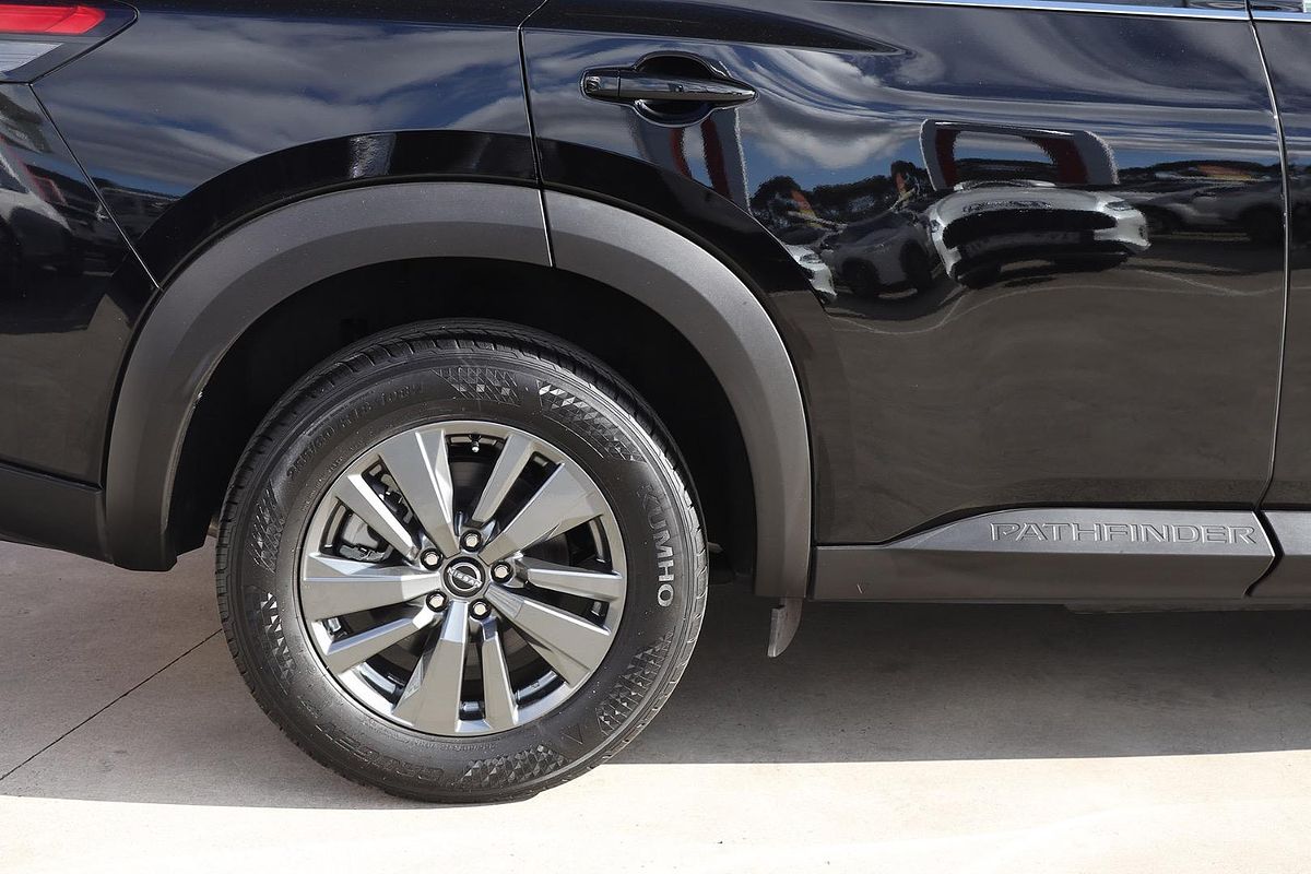 2025 Nissan Pathfinder ST-L R53