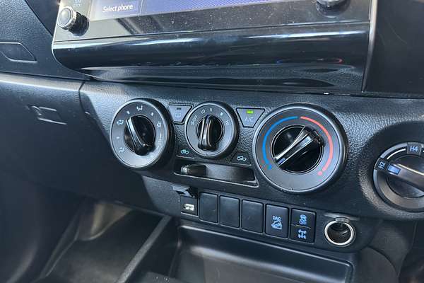 2023 Toyota Hilux SR GUN126R 4X4