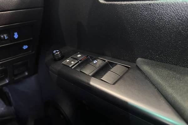 2023 Toyota Hilux SR GUN126R 4X4