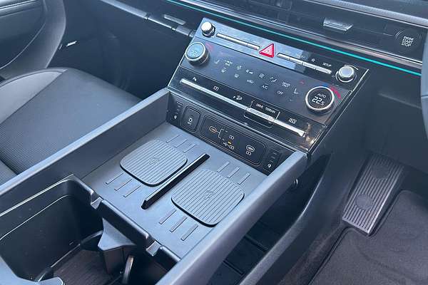 2024 Hyundai Santa Fe Hybrid Calligraphy MX5.V1