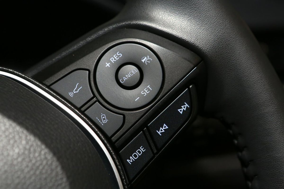 2021 Toyota RAV4 Cruiser AXAH54R
