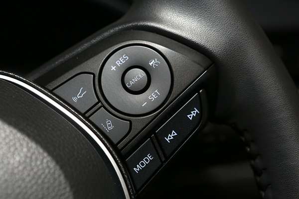 2021 Toyota RAV4 Cruiser AXAH54R
