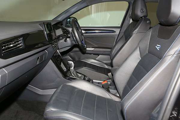 2023 Volkswagen T-Roc R D11