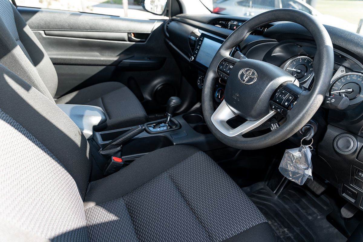 2024 Toyota Hilux