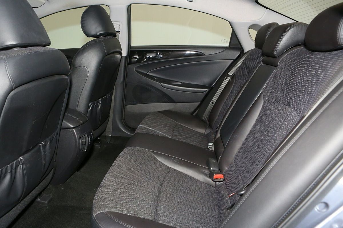 2012 Hyundai i45 Active YF