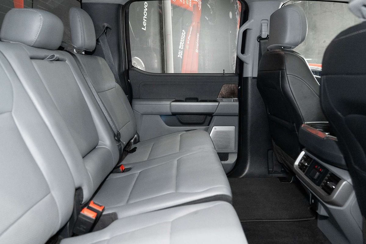 2024 Ford F-150 Lariat  4X4 SWB