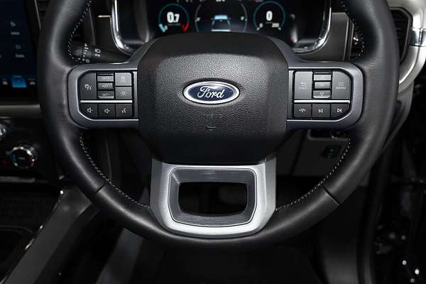 2024 Ford F-150 Lariat  4X4 SWB