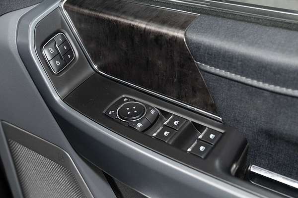 2024 Ford F-150 Lariat  4X4 SWB
