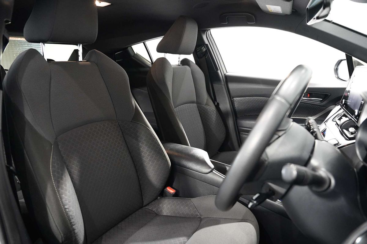 2021 Toyota C-HR GXL NGX10R