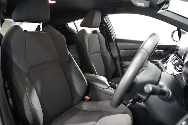 2021 Toyota C-HR GXL NGX10R