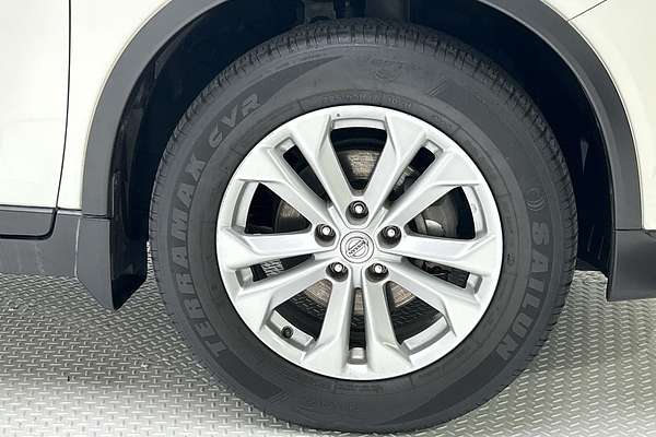 2014 Nissan X-TRAIL ST-L T32