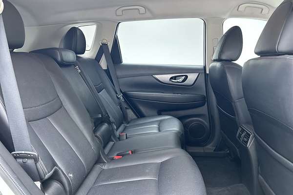 2014 Nissan X-TRAIL ST-L T32