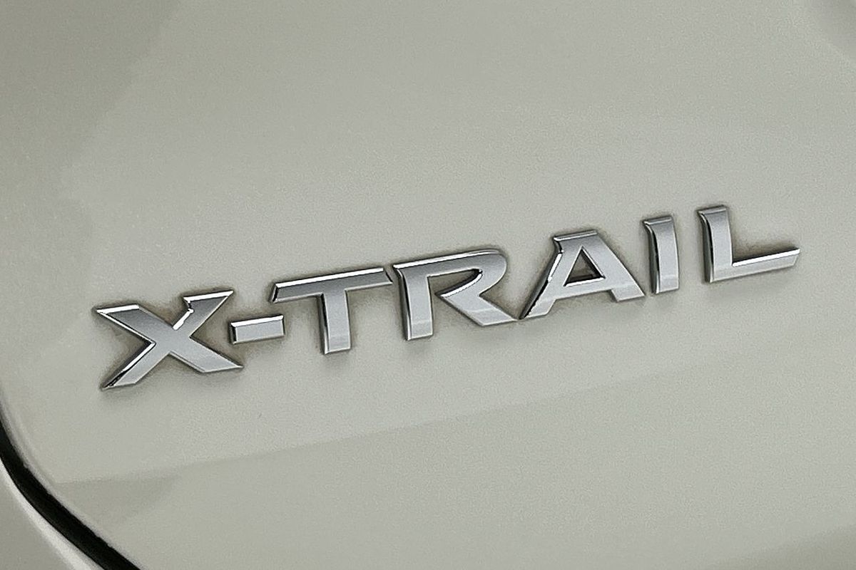 2014 Nissan X-TRAIL ST-L T32