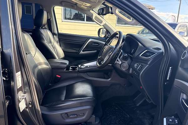 2022 Mitsubishi Pajero Sport Exceed QF