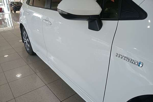2020 Toyota Corolla Ascent Sport Hybrid ZWE211R