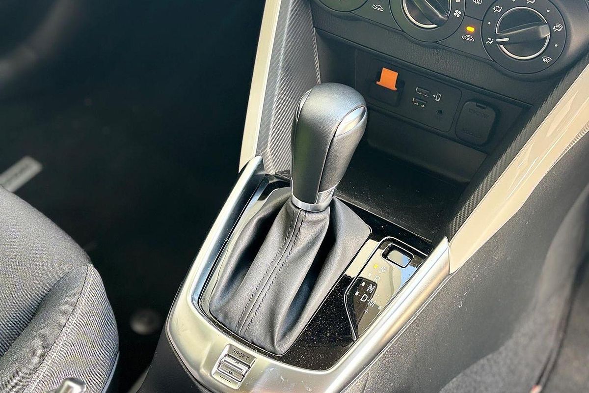 2024 Mazda 2 G15 Pure DJ Series
