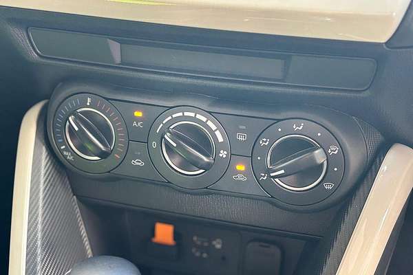 2024 Mazda 2 G15 Pure DJ Series