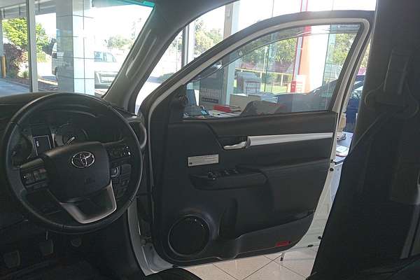 2021 Toyota Hilux SR5 GUN126R 4X4