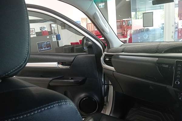 2021 Toyota Hilux SR5 GUN126R 4X4