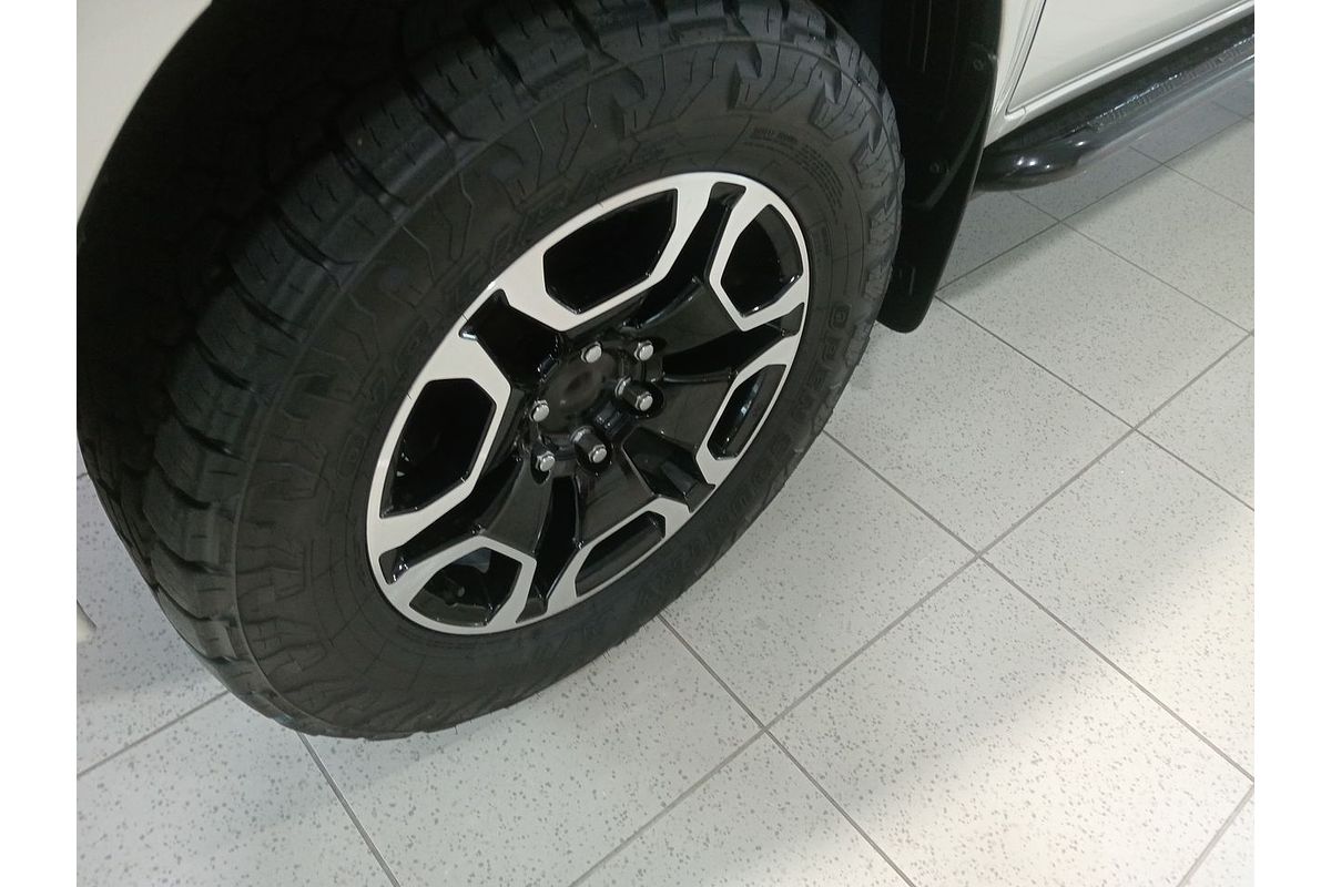2021 Toyota Hilux SR5 GUN126R 4X4