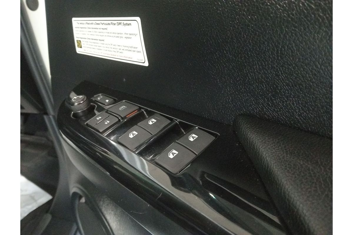 2021 Toyota Hilux SR5 GUN126R 4X4