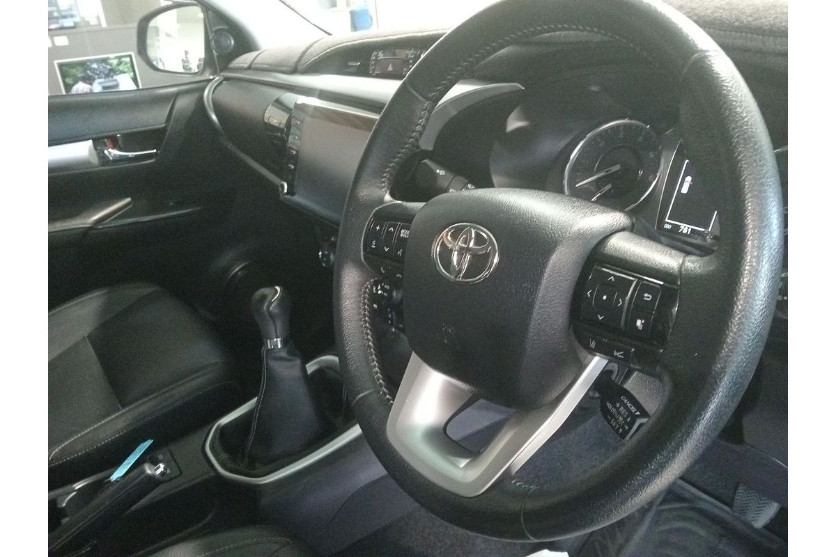 2021 Toyota Hilux SR5 GUN126R 4X4