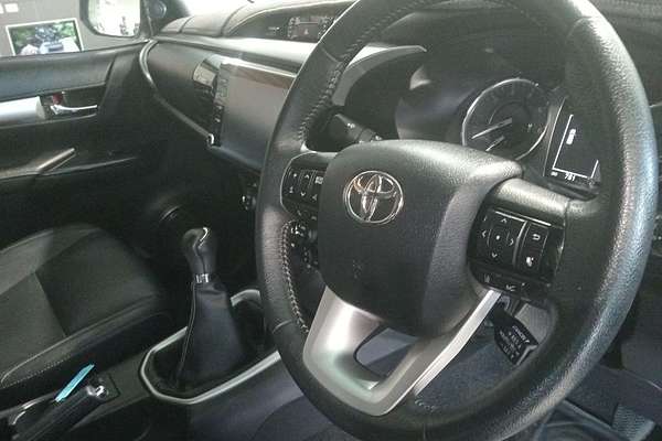 2021 Toyota Hilux SR5 GUN126R 4X4